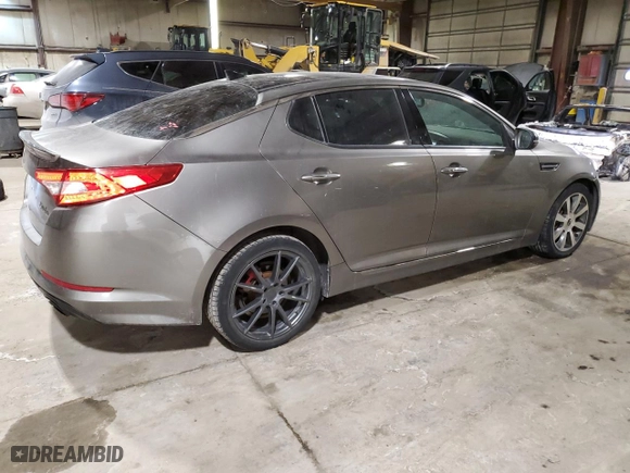2013 Kia Optima SX w/Limited Pkg with VIN 5XXGR4A63DG114349, listed as a Copart auction lot 45192365 with 111,149 mi miles and Salvage Title. Bid and sale history available at carsss.com. Image 3.
