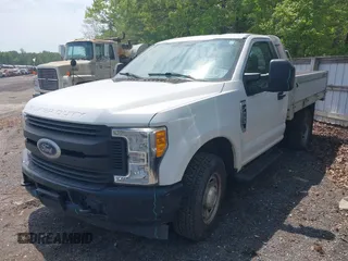2017 Ford Super Duty F-250 SRW XL with VIN 1FDBF2A60HEC81863, listed as a IAAI auction lot 42122495 with 70,532 mi miles. Bid and sale history available at carsss.com. Image 17.