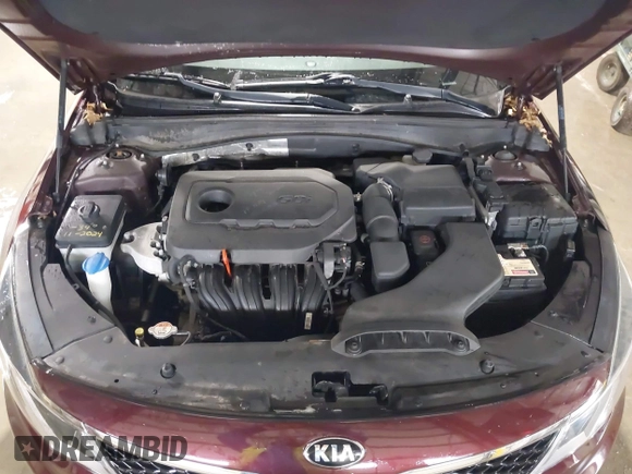 2016 Kia Optima LX with VIN 5XXGT4L3XGG073744, listed as a IAAI auction lot 41586212 with 111,628 mi miles. Bid and sale history available at carsss.com. Image 10.