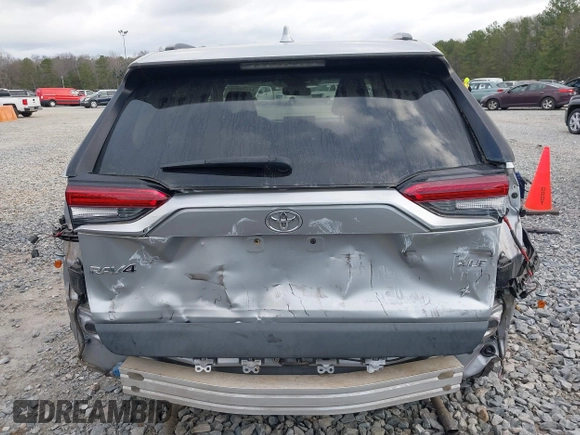 2019 Toyota RAV4 XLE with VIN JTMW1RFV6KD009277, listed as a IAAI auction lot 41678576 with 51,833 mi miles. Bid and sale history available at carsss.com. Image 17.