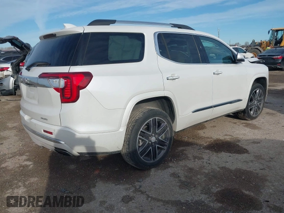 2020 GMC Acadia Denali with VIN 1GKKNXLS8LZ121704, listed as a IAAI auction lot 41665662 with 69,937 mi miles. Bid and sale history available at carsss.com. Image 4.