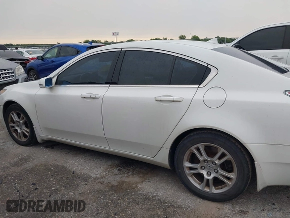 2010 Acura TL Technology z VIN 19UUA8F51AA020769, wystawiony jako IAAI lot #42173003 z przebiegiem 131 315 mil mil oraz . Historia ofert i sprzedaży dostępna na DreamBid. Obrazek 14.