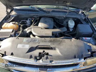 2003 Chevrolet Tahoe LS with VIN 1GNEC13TX3R233366, listed as a Copart auction lot 89020115 with 184,305 mi miles and Salvage Title. Bid and sale history available at carsss.com. Image 14.