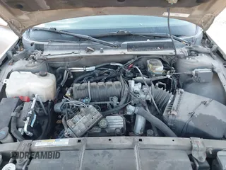 2000 Buick LeSabre Custom with VIN 1G4HP54K4Y4287589, listed as a IAAI auction lot 42014677 with Not Provided miles and . Bid and sale history available at carsss.com. Image 10.