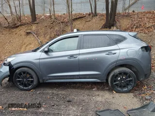 2019 Hyundai Tucson Ultimate with VIN KM8J3CAL0KU020133, listed as a IAAI auction lot 41856333 with 93,772 mi miles. Bid and sale history available at carsss.com. Image 15.