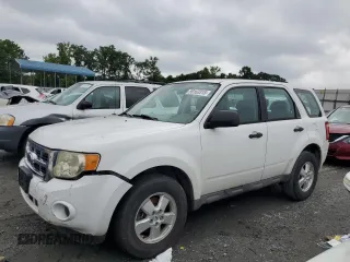 2009 Ford Escape XLS with VIN 1FMCU02729KA75601, listed as a Copart auction lot 59163315 with 159,459 mi miles and Salvage title. Bid and sale history available at DreamBid. Image 1.