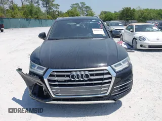 2018 Audi Q5 Premium Plus z VIN WA1BNAFY7J2231166, wystawiony jako IAAI lot #42048232 z przebiegiem 81 818 mil mil oraz . Historia ofert i sprzedaży dostępna na DreamBid. Obrazek 12.