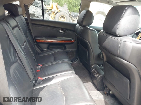 2006 Lexus RX 330 with VIN 2T2HA31U46C102172, listed as a IAAI auction lot 42375099 with 455,978 mi miles and . Bid and sale history available at DreamBid. Image 8.