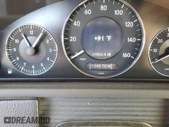 2006 Mercedes-Benz CLK 3.5L with VIN WDBTJ56J86F166827, listed as a Copart auction lot 54615655 with 104,870 mi miles and Clean Title. Bid and sale history available at carsss.com. Image 9.