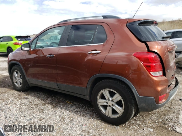 2019 Chevrolet Trax LT with VIN 3GNCJLSB2KL264070, listed as a Copart auction lot 47603775 with 61,393 mi miles and Salvage Title. Bid and sale history available at carsss.com. Image 2.