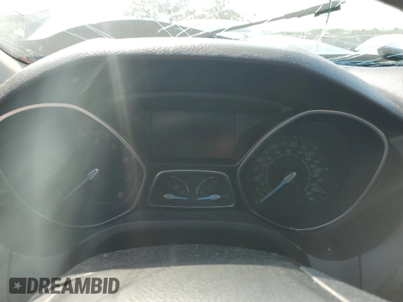 2012 Ford Focus SE z VIN 1FAHP3K28CL413193, wystawiony jako Copart lot #56333255 z przebiegiem Nie podano mil oraz Szkoda całkowita • Salvage title. Historia ofert i sprzedaży dostępna na DreamBid. Obrazek 9.
