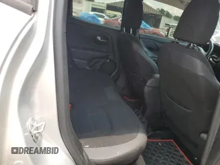 2017 Jeep Renegade Altitude with VIN ZACCJABB6HPF55278, listed as a Copart auction lot 59189225 with 156,379 mi miles and Salvage title. Bid and sale history available at DreamBid. Image 10.