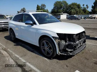2018 Audi SQ5 Premium Plus with VIN WA1A4AFY6J2232811, listed as a Copart auction lot 66022194 with 56,315 mi miles and Salvage Title. Bid and sale history available at DreamBid. Image 4.