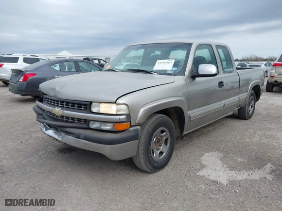 1999 Chevrolet Silverado 1500 LS with VIN 2GCEC19W4X1257221, listed as a IAAI auction lot 41250363 with 1 mi miles. Bid and sale history available at carsss.com. Image 2.