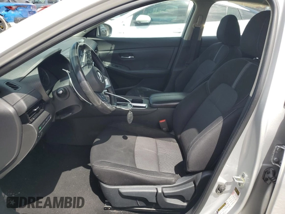 2021 Nissan Sentra SV with VIN 3N1AB8CV9MY304690, listed as a Copart auction lot 54015595 with 70,732 mi miles and Salvage Title. Bid and sale history available at DreamBid. Image 7.
