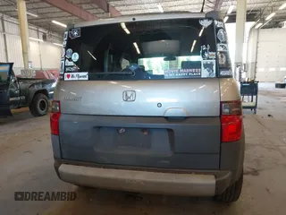 2004 Honda Element EX with VIN 5J6YH286X4L031836, listed as a IAAI auction lot 42189339 with 257,679 mi miles and . Bid and sale history available at DreamBid. Image 17.