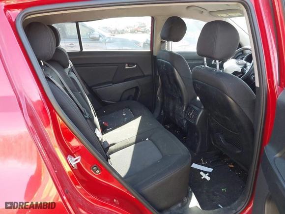 2015 Kia Sportage LX with VIN KNDPBCAC0F7740506, listed as a IAAI auction lot 41807081 with 104,428 mi miles. Bid and sale history available at carsss.com. Image 8.