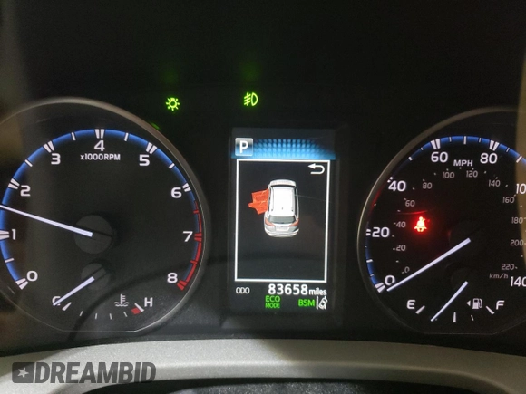 2017 Toyota RAV4 XLE with VIN 2T3WFREV5HW403884, listed as a Copart auction lot 53681565 with 83,658 mi miles and Clean Title. Bid and sale history available at DreamBid. Image 9.