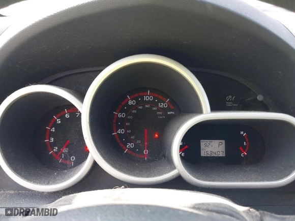 2010 Toyota Matrix with VIN 2T1KU4EE2AC401744, listed as a IAAI auction lot 40322815 with 153,407 mi miles. Bid and sale history available at carsss.com. Image 7.