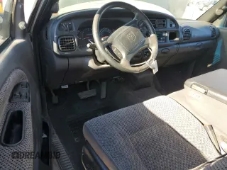 2001 Dodge Ram 2500 with VIN 1B7KC23641J616324, listed as a Copart auction lot 84152154 with 163,213 mi miles and Salvage Title. Bid and sale history available at carsss.com. Image 8.