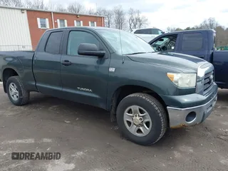 2008 Toyota Tundra 4WD Truck with VIN 5TBBT54128S459001, listed as a IAAI auction lot 41863512 with 134,631 mi miles. Bid and sale history available at carsss.com. Image 1.