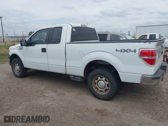 2011 Ford F-150 XL with VIN 1FTEX1EM6BKD47410, listed as a IAAI auction lot 41575535 with 372,634 mi miles and . Bid and sale history available at carsss.com. Image 13.