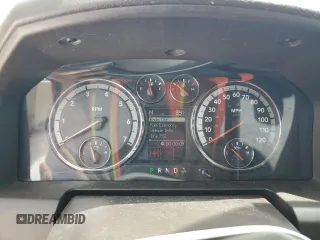2010 Dodge 1500 SLT z VIN 1D7RB1CT0AS104643, wystawiony jako Copart lot #59552885 z przebiegiem 263 432 mil mil oraz Czysty tytuł • Clean title. Historia ofert i sprzedaży dostępna na DreamBid. Obrazek 9.