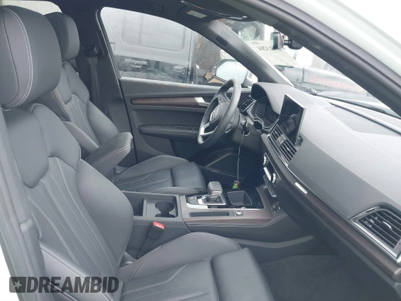 2023 Audi Q5 Sportback S line Premium Plus with VIN WA15AAFY7P2119257, listed as a IAAI auction lot 41413204 with 12,671 mi miles and . Bid and sale history available at DreamBid. Image 5.