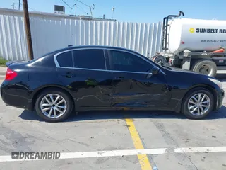 2009 Infiniti G37 Journey z VIN JNKCV61E79M300926, wystawiony jako IAAI lot #42312461 z przebiegiem 112 661 mil mil oraz . Historia ofert i sprzedaży dostępna na DreamBid. Obrazek 6.
