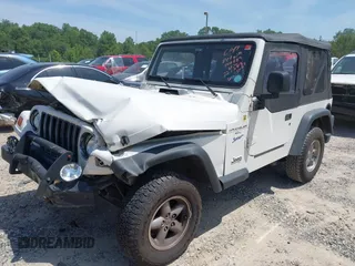 1998 Jeep Wrangler Sport с VIN 1J4FY19S2WP721248, выставлен на аукционе IAAI как лот 42553613 с пробегом 186 494 миль миль и . История ставок и продаж доступна на DreamBid. Изображение 2.