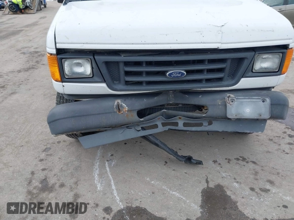 2004 Ford Econoline Cargo z VIN 1FTNE24L04HB05474, wystawiony jako IAAI lot #41320247 z przebiegiem 153 216 mil mil oraz . Historia ofert i sprzedaży dostępna na DreamBid. Obrazek 6.