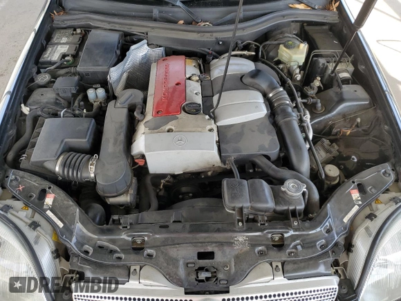 2001 Mercedes-Benz SLK 230 Kompressor с VIN WDBKK49F81F171836, выставлен на аукционе Copart как лот 45550685 с пробегом 114 382 миль миль и Списание • Salvage title. История ставок и продаж доступна на DreamBid. Изображение 11.
