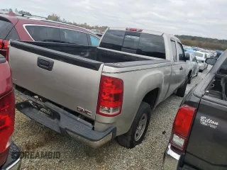 2009 GMC Sierra 1500 with VIN 2GTEC29C891102251, listed as a Copart auction lot 75658934 with 155,584 mi miles and Salvage Title. Bid and sale history available at DreamBid. Image 3.