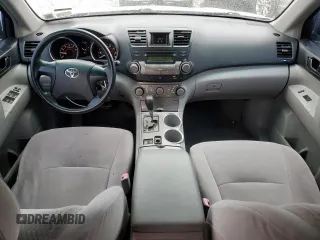 2009 Toyota Highlander z VIN JTEES41A092109943, wystawiony jako Copart lot #55922665 z przebiegiem 201 903 mil mil oraz Szkoda całkowita • Salvage title. Historia ofert i sprzedaży dostępna na DreamBid. Obrazek 8.