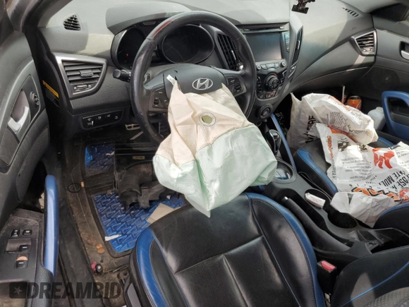2013 Hyundai Veloster Turbo with VIN KMHTC6AE8DU117854, listed as a Copart auction lot 56469385 with Not provided miles and Salvage title. Bid and sale history available at DreamBid. Image 8.