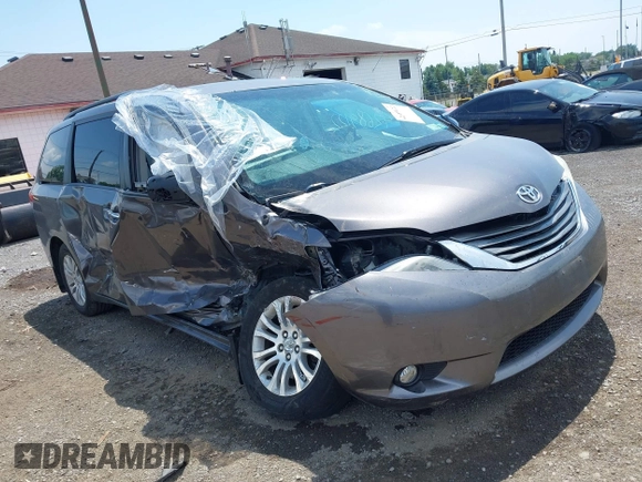 2014 Toyota Sienna XLE с VIN 5TDYK3DC8ES451829, выставлен на аукционе IAAI как лот 42689122 с пробегом 104 729 миль миль и . История ставок и продаж доступна на DreamBid. Изображение 1.