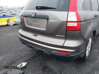 2011 Honda CR-V SE with VIN 5J6RE4H49BL110385, listed as a IAAI auction lot 41091191 with 209,187 mi miles. Bid and sale history available at carsss.com. Image 17.