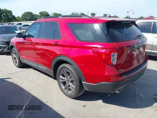 2023 Ford Explorer XLT с VIN 1FMSK7DH1PGA48292, выставлен на аукционе IAAI как лот 42245702 с пробегом 27 183 миль миль и . История ставок и продаж доступна на DreamBid. Изображение 3.