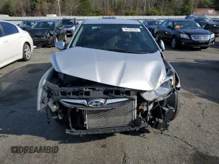 2012 Hyundai Accent SE z VIN KMHCU5AE2CU010532, wystawiony jako Copart lot #49165705 z przebiegiem Nie podano mil oraz Szkoda całkowita • Salvage title. Historia ofert i sprzedaży dostępna na DreamBid. Obrazek 5.