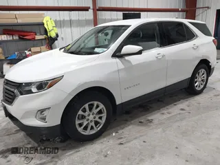 2020 Chevrolet Equinox LT with VIN 2GNAXUEV0L6128219, listed as a IAAI auction lot 41205372 with 106,611 mi miles. Bid and sale history available at carsss.com. Image 2.