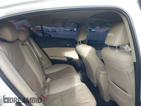 2017 Acura ILX Premium z VIN 19UDE2F73HA002562, wystawiony jako IAAI lot #41774586 z przebiegiem 147 303 mil mil oraz . Historia ofert i sprzedaży dostępna na DreamBid. Obrazek 8.