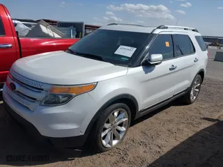 2011 Ford Explorer Limited with VIN 1FMHK8F8XBGA07245, listed as a IAAI auction lot 41914442 with 253,009 mi miles. Bid and sale history available at carsss.com. Image 17.