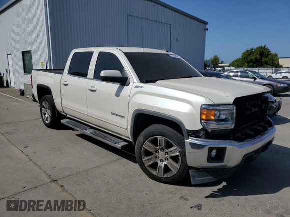 2015 GMC Sierra 1500 SLE z VIN 3GTP1UEC1FG129052, wystawiony jako Copart lot #54357445 z przebiegiem 124 559 mil mil oraz Szkoda całkowita • Salvage title. Historia ofert i sprzedaży dostępna na DreamBid. Obrazek 4.