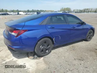2023 Hyundai Elantra SEL z VIN 5NPLM4AG8PH089477, wystawiony jako Copart lot #53544065 z przebiegiem 61 067 mil mil oraz Szkoda całkowita • Salvage title. Historia ofert i sprzedaży dostępna na DreamBid. Obrazek 3.