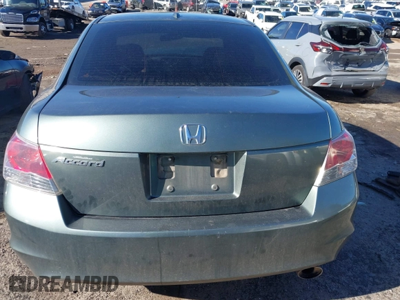 2009 Honda Accord EX-L z VIN 1HGCP26879A103331, wystawiony jako IAAI lot #41330899 z przebiegiem 170 466 mil mil oraz . Historia ofert i sprzedaży dostępna na DreamBid. Obrazek 16.