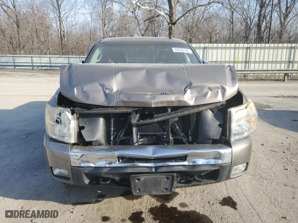 2011 Chevrolet Silverado 1500 LT with VIN 1GCRKSE35BZ325211, listed as a Copart auction lot 49030345 with 163,500 mi miles and Salvage Title. Bid and sale history available at carsss.com. Image 5.