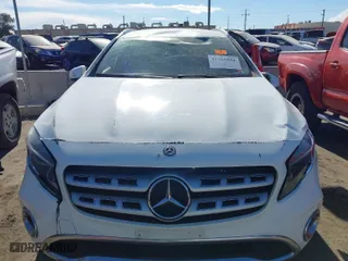 2018 Mercedes-Benz GLA with VIN WDCTG4EB8JJ481969, listed as a IAAI auction lot 41265854 with 69,931 mi miles. Bid and sale history available at carsss.com. Image 11.