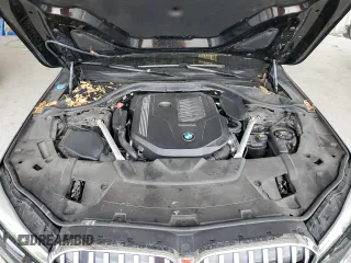 2022 BMW 7 Series 740i xDrive z VIN WBA7T4C05NCH91186, wystawiony jako Copart lot #89174565 z przebiegiem 33 032 mil mil oraz Szkoda całkowita • Salvage title. Historia ofert i sprzedaży dostępna na DreamBid. Obrazek 11.