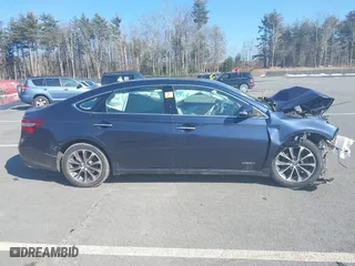 2016 Toyota Avalon Hybrid XLE Premium with VIN 4T1BD1EB2GU052127, listed as a IAAI auction lot 41737260 with 266,841 mi miles. Bid and sale history available at carsss.com. Image 14.