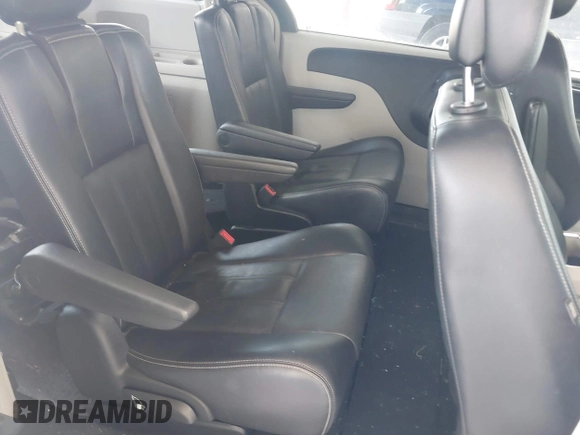 2014 Chrysler Town & Country Touring с VIN 2C4RC1BG0ER218290, выставлен на аукционе IAAI как лот 42498952 с пробегом 141 915 миль миль и . История ставок и продаж доступна на DreamBid. Изображение 8.